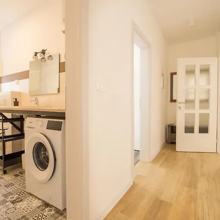 Apartmants Micki 아파트