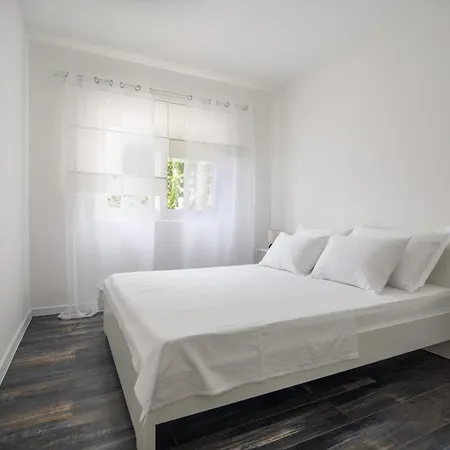 Apartmants Micki Апартаменты